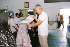 Dandim Lamongan Santuni 30 Anak Yatim Saat Kenaikan Pangkat Prajurit